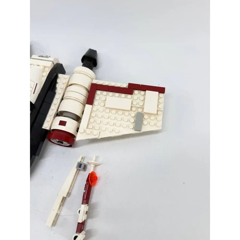 LEGO Star Wars Jedi Starfighter Incomplete Spaceship Build Lot Used